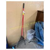 Yard rake, weeded