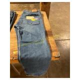 Mens 38x30 Levi Workwear Fit Jeans