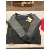 Womens L Nike Dri Fit Raglan Sweatshirt