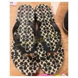 Size 9? Coach Amel Sig C Rubber Flip Flops