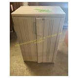 Storage Cabinet w/ Lock + Key