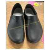 Tredsafe M(8)W(10)Slip Resistant Clogs