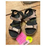 W(8-8.5) Ecco Yucatan Sandals