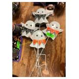 4ct. Halloween Metal Ghost Lawn Decorations