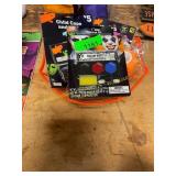Assorted Halloween decor