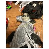 4ct. Hanging Ghouls