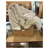 Evergrace tan reversible blanket size unknown