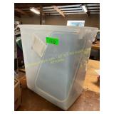IRIS 33qt/25lb Airtight Pet Food Storage