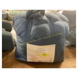 Casual living king comforter set