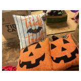 Halloween decorative pillows 3ct