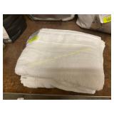 Purely indulgent bath towels, 2ct