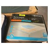 Bedgear Twin xl mattress protector