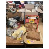 Doilies, Hair Accessories, Jewelry Box, Etc