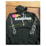 Size M Raiders Graphic Hoodie