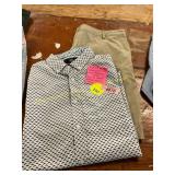 Mens Champion 38 Khaki Shorts, XL Button Down