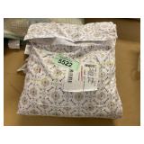 Floral sheet set, size unknown