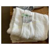 Purely Indulgent Bath towels, 2ct