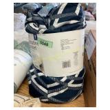 Berkshire filled blanket, twin