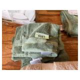 Purely Indulgent wash cloths