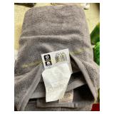 2ct Purely Indulgent bath Towels