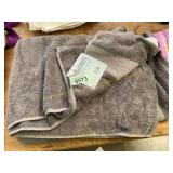 Purely Indulgent Bath sheet
