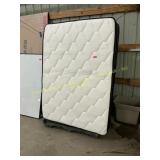 Full size mattress