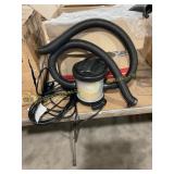 Swimming pool pump