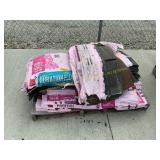 Pallet of assorted shingles