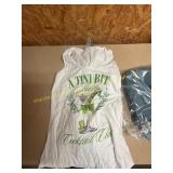 Womens Sleeveless Shirt, Large Tank Top, Med