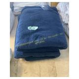 2ct Purely indulgent bath towels 30x58in
