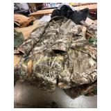 Real tree guide camp, size M, overalls