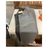 2ct Size 36x29 and 36x30 Docker Pants