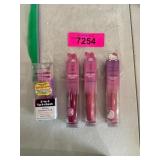 Cr me Shop x Hello Kitty assorted makeup