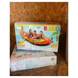 Inflatable boat, inflatable 120" x 72" x 22"