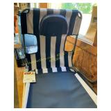 Ostrich Blue/White Folding Beach Chair