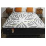 Sealy | Posturepedic Plus | 11" Mattress-Queen