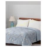 Queen blue patterned down comforter