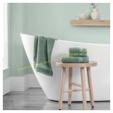 Green 2ct Purely Indulgent Bath Towels