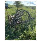 Metal wheel hay rake