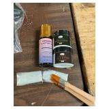2x50ml metal vanish, castor oil, used brushes