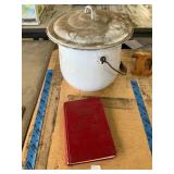 Coin book, enamel pot