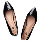 Rekayla size 9 Women