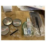 4" hair ext, makeup brushes, 3ct 20x magnifying mi