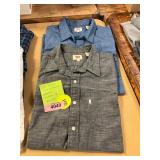 2ct L Levi Short Sleeve Button Up Shirts