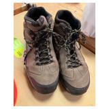 Mens 11M Khombu Lightweight Hiker Boots