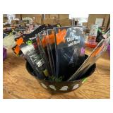 Treat Bowl 7ct, Child Cape & Mask 3ct Make Up Kit