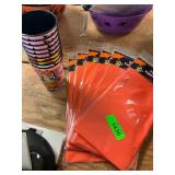 10ct Halloween cups & 6ct peva tablecloths