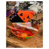 Treat Bowl 2pc Makeup Kit Spider Rings Bag
