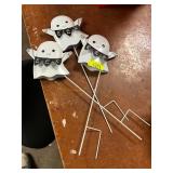 3ct Ghost Lawn Ornament