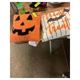 2ct Halloween Throw Pillows